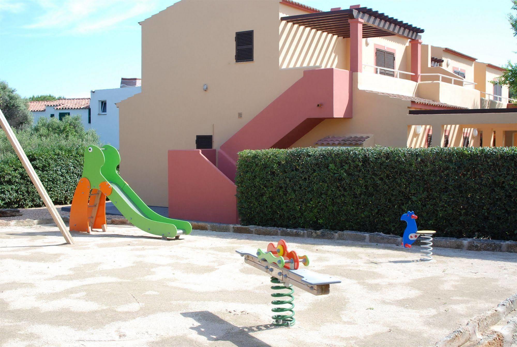 Apartamentos Ses Anneres Cala'N Blanes  Ngoại thất bức ảnh